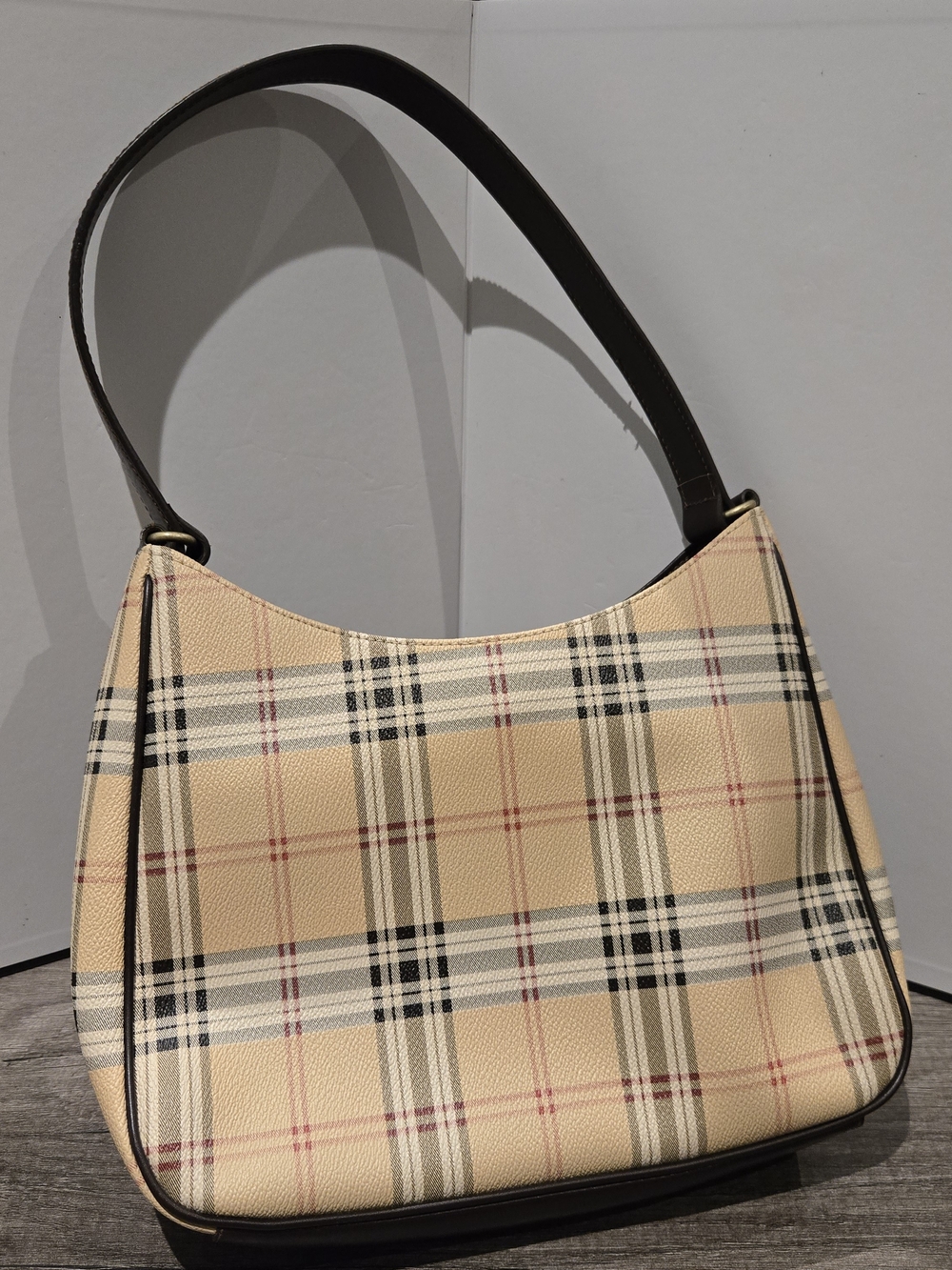 Giani Bernini Plaid Hobo Shoulder Bag Card Pockets Inside Snap